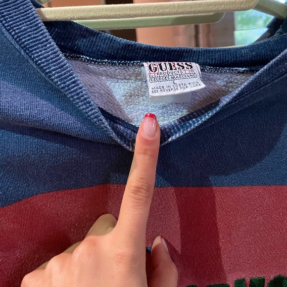 vintage guess crewneck - Picture 3 of 3